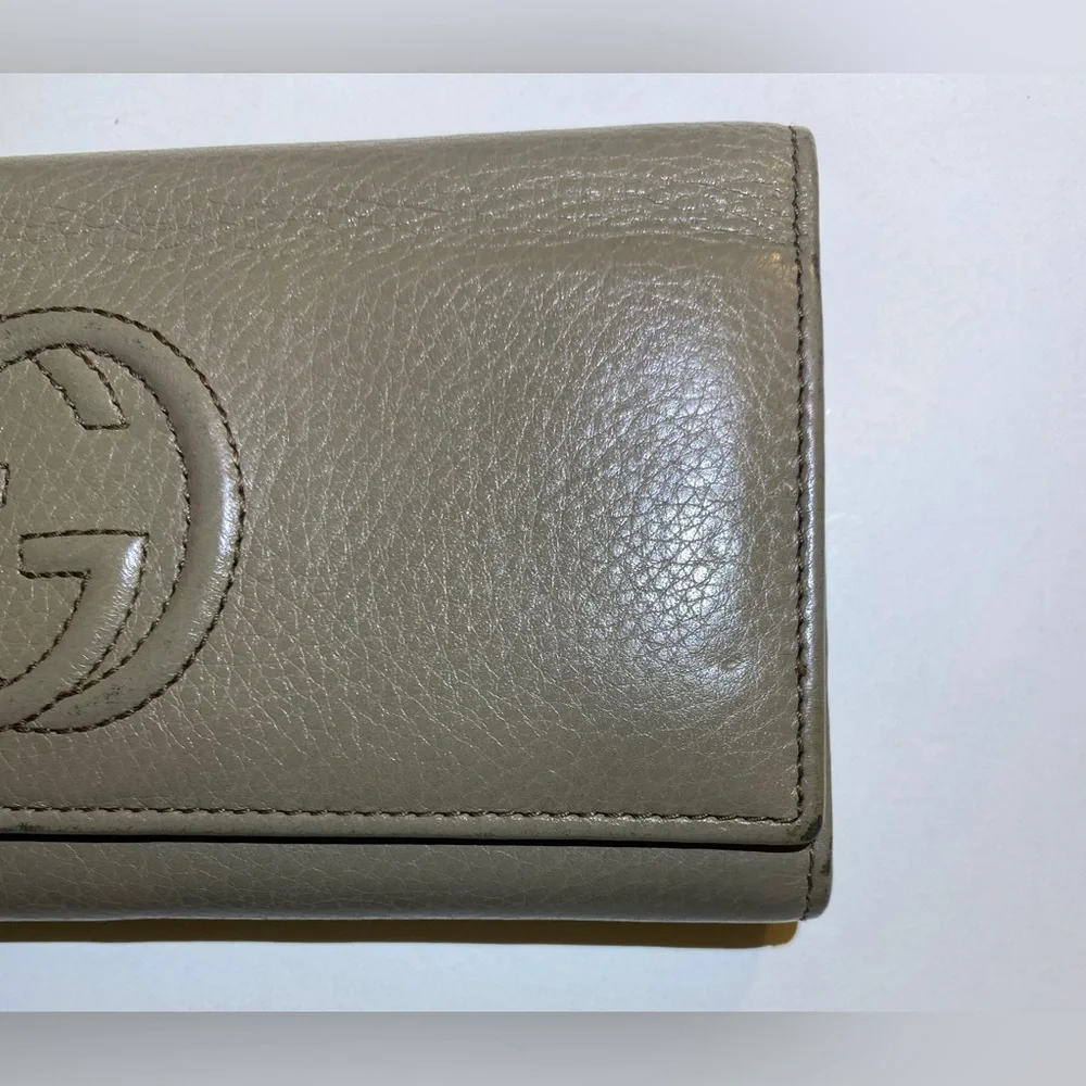 Gucci Soho Interlocking G Leather Continental Snap/Flap Closure Wallet